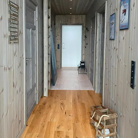 Modern In With Mountain Views Сasa de vacaciones